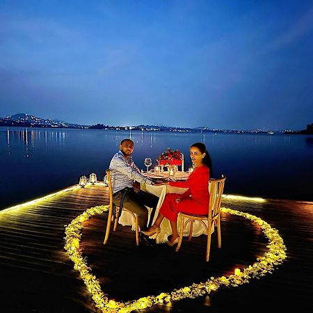 Divine Resort & Spa Kampala Ngoại thất bức ảnh
