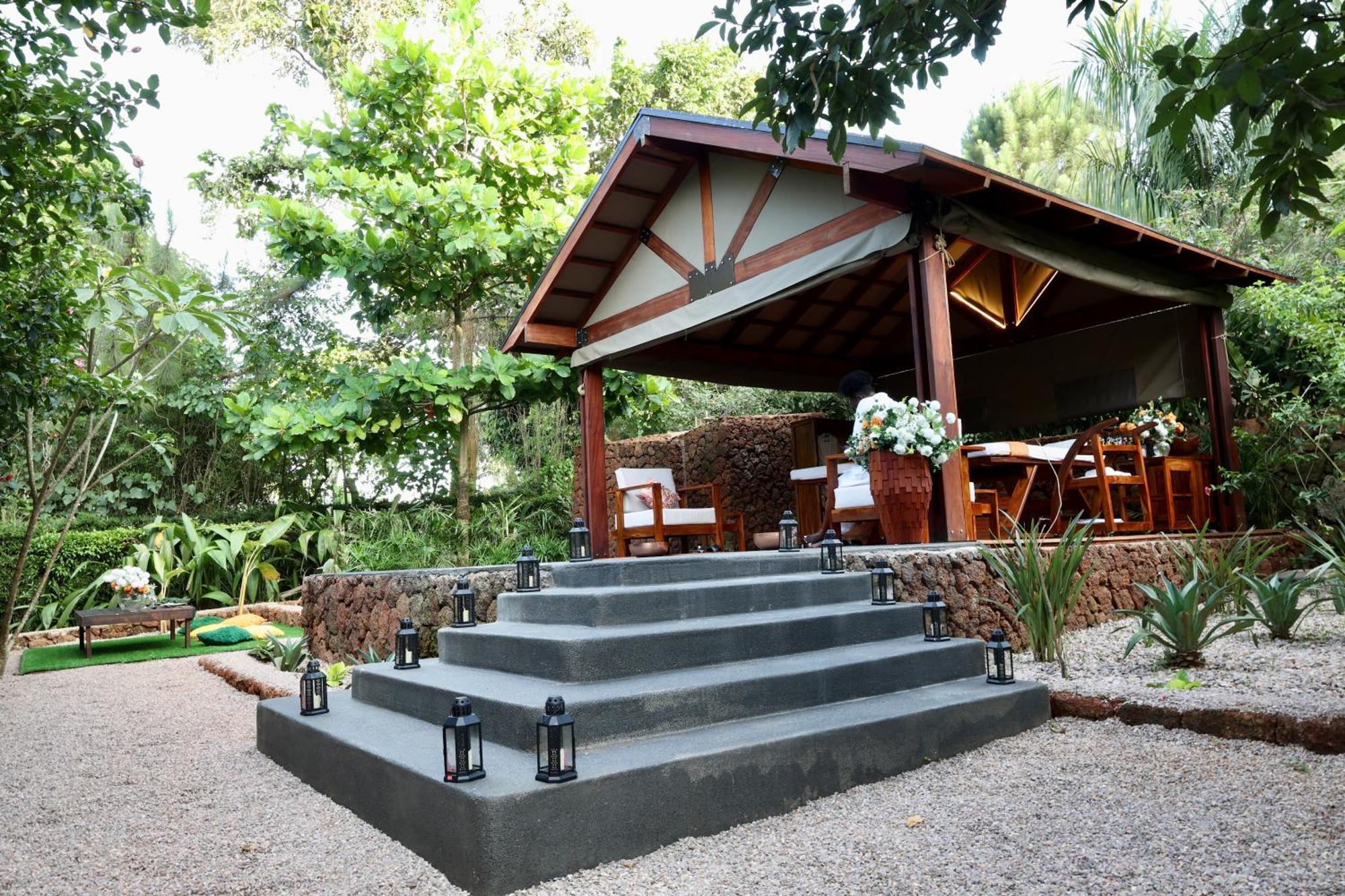 Divine Resort & Spa Kampala Ngoại thất bức ảnh