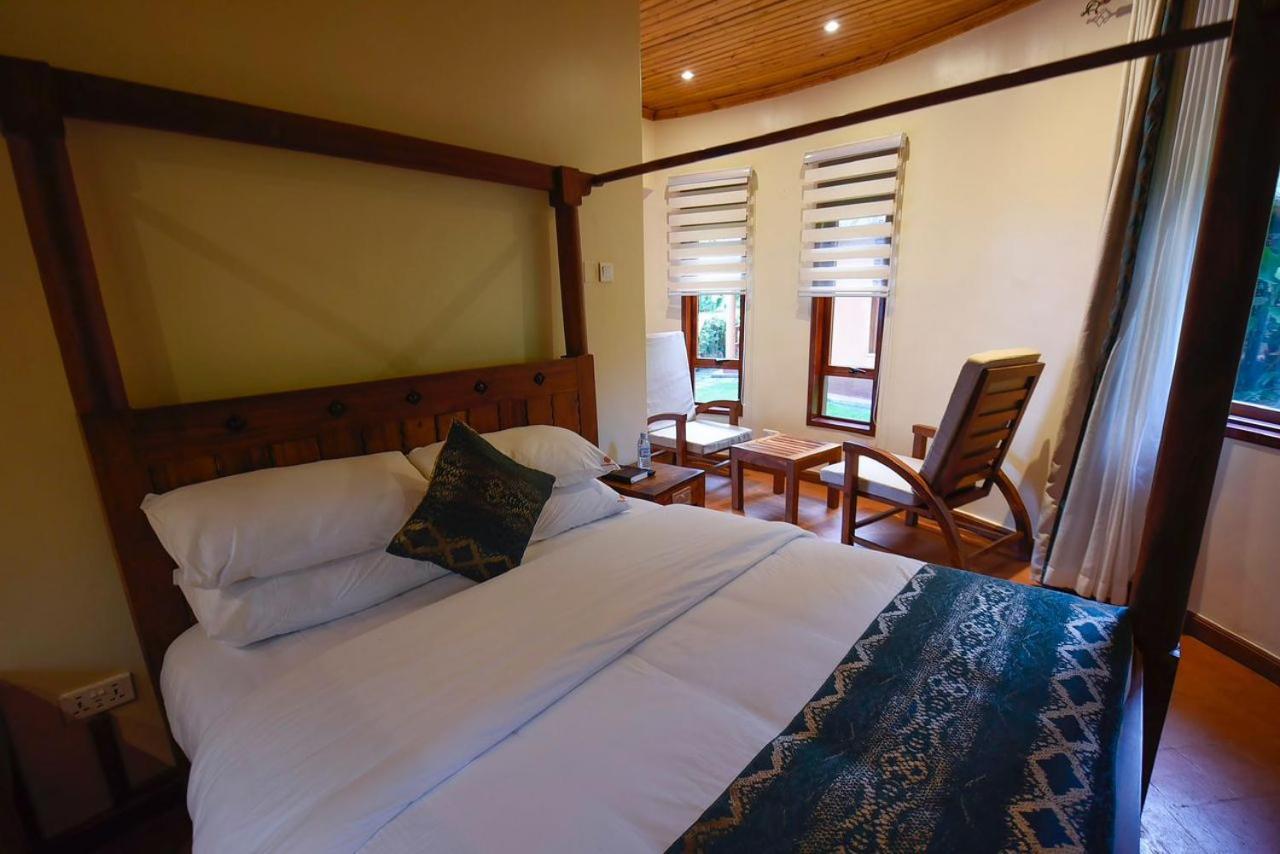 Divine Resort & Spa Kampala Ngoại thất bức ảnh